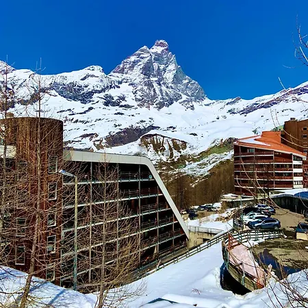 Cervinia High Peaks * Breuil-Cervinia