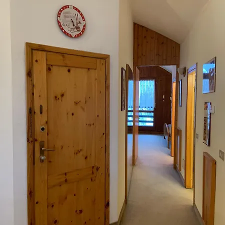 Cervinia High Peaks Breuil-Cervinia